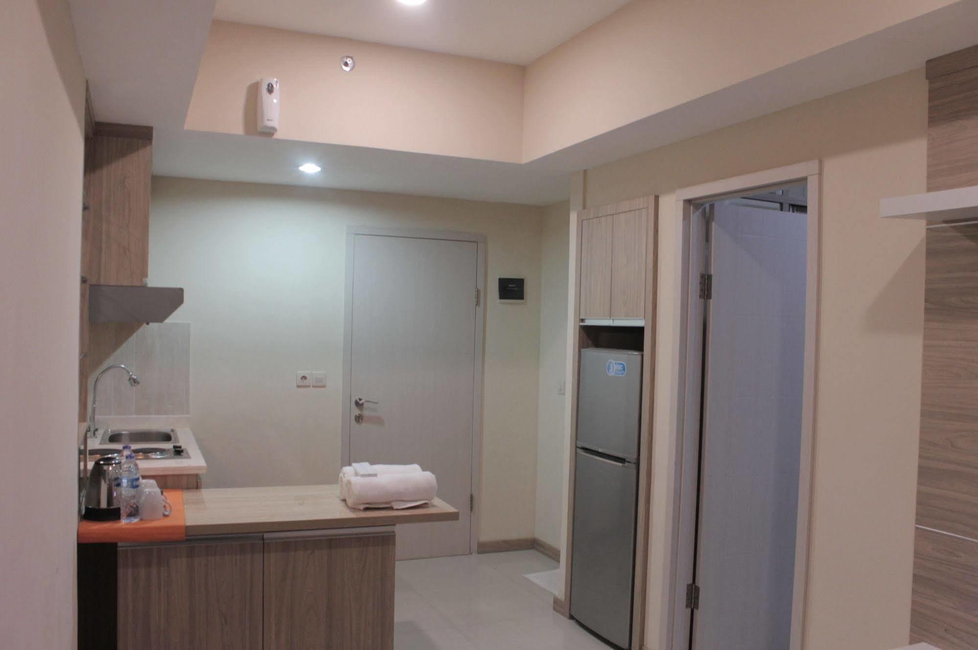 Myrooms Bekasi Eksteriør billede