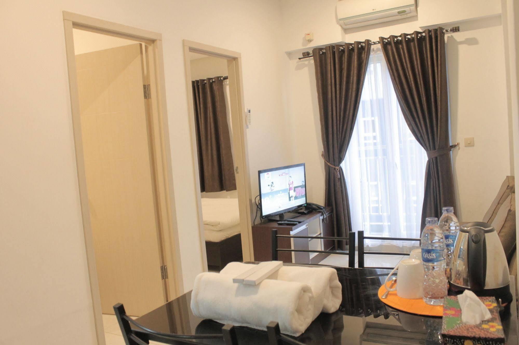 Myrooms Bekasi Eksteriør billede